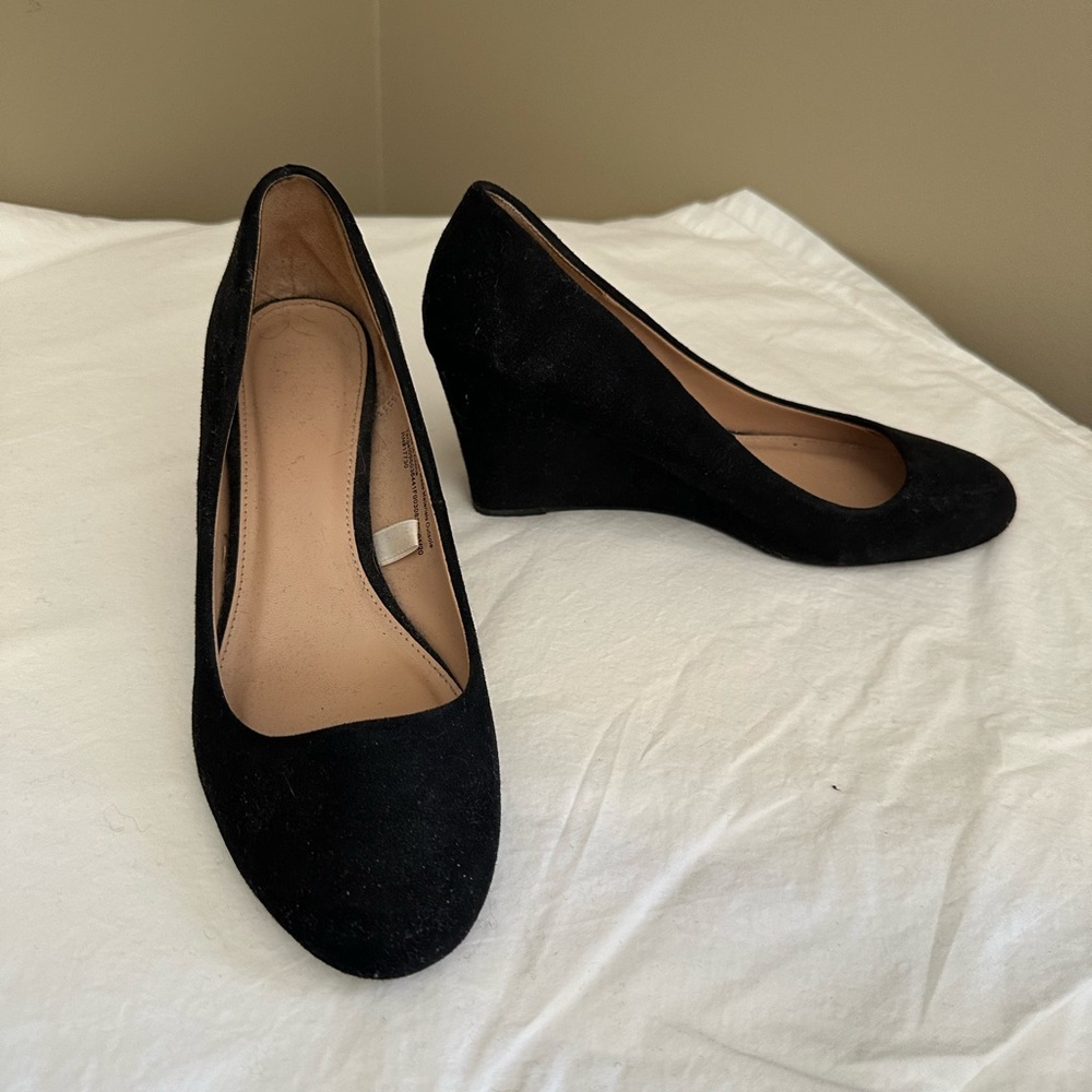 Black Wedge Heels
